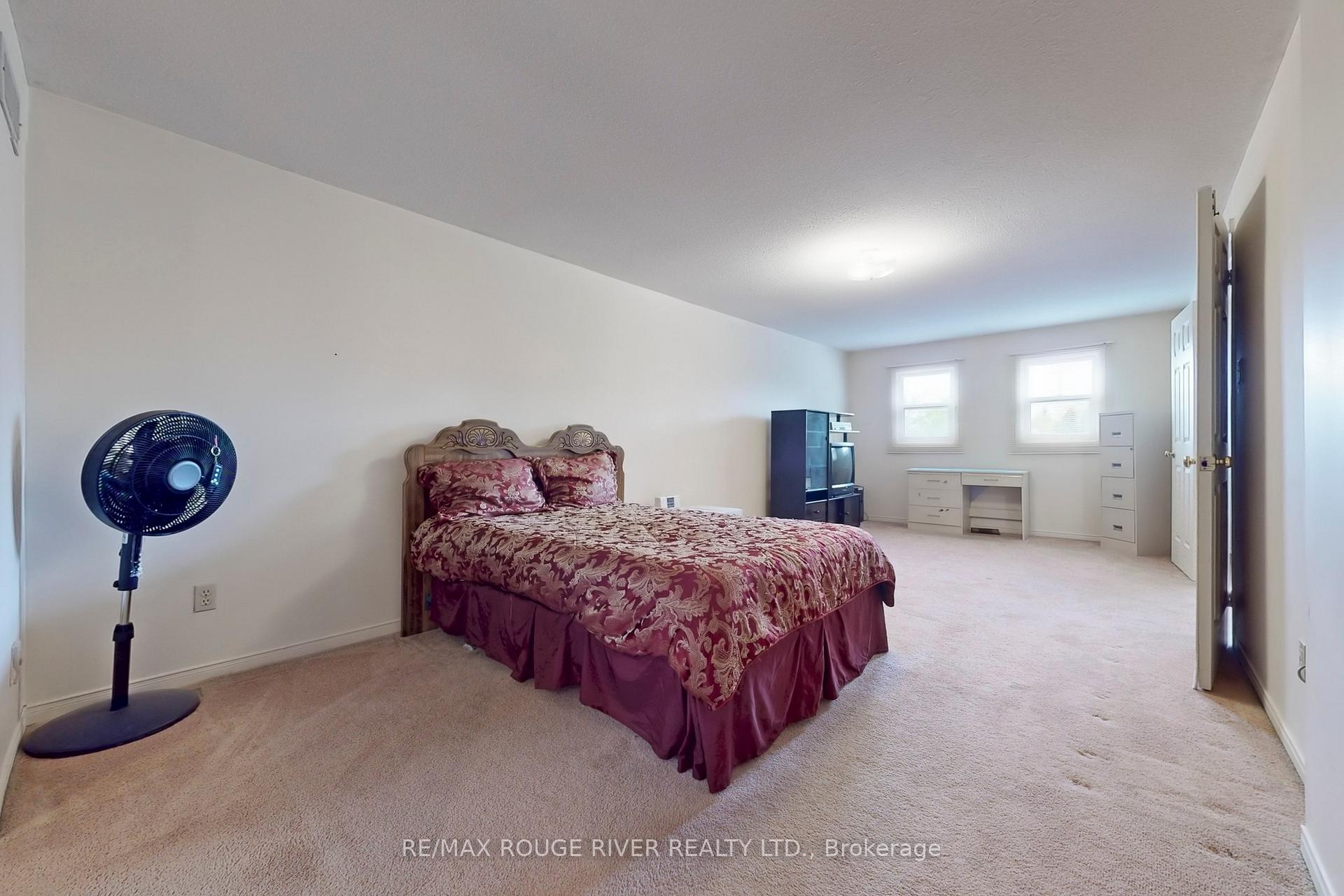 Photo 21 of 936 Rambleberry Avenue, Pickering, Liverpool — HOMEH