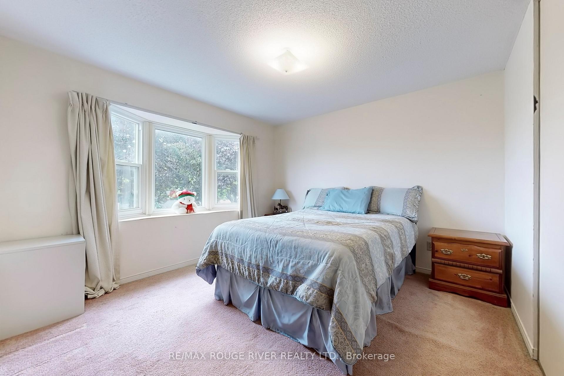 Photo 26 of 936 Rambleberry Avenue, Pickering, Liverpool — HOMEH