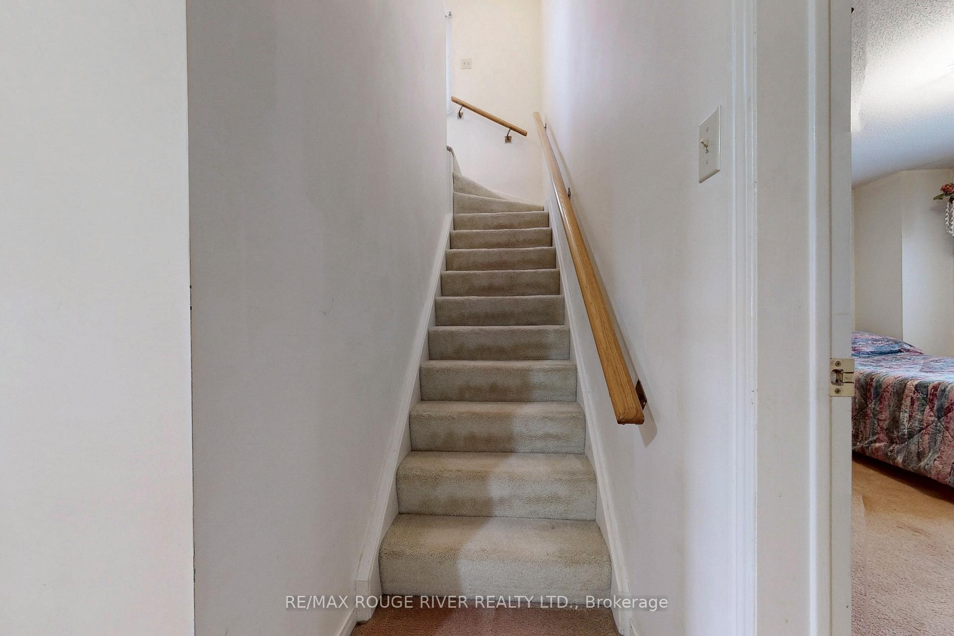 Photo 28 of 936 Rambleberry Avenue, Pickering, Liverpool — HOMEH