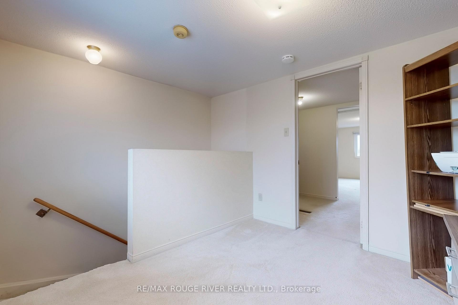 Photo 34 of 936 Rambleberry Avenue, Pickering, Liverpool — HOMEH