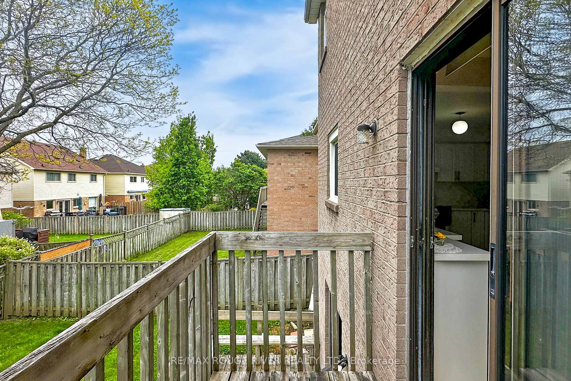 Photo 38 of 936 Rambleberry Avenue, Pickering, Liverpool — HOMEH