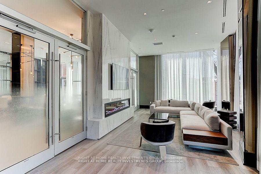 Photo 14 of Unit 418, 250 Lawrence Avenue W, Toronto, Lawrence Park North — HOMEH