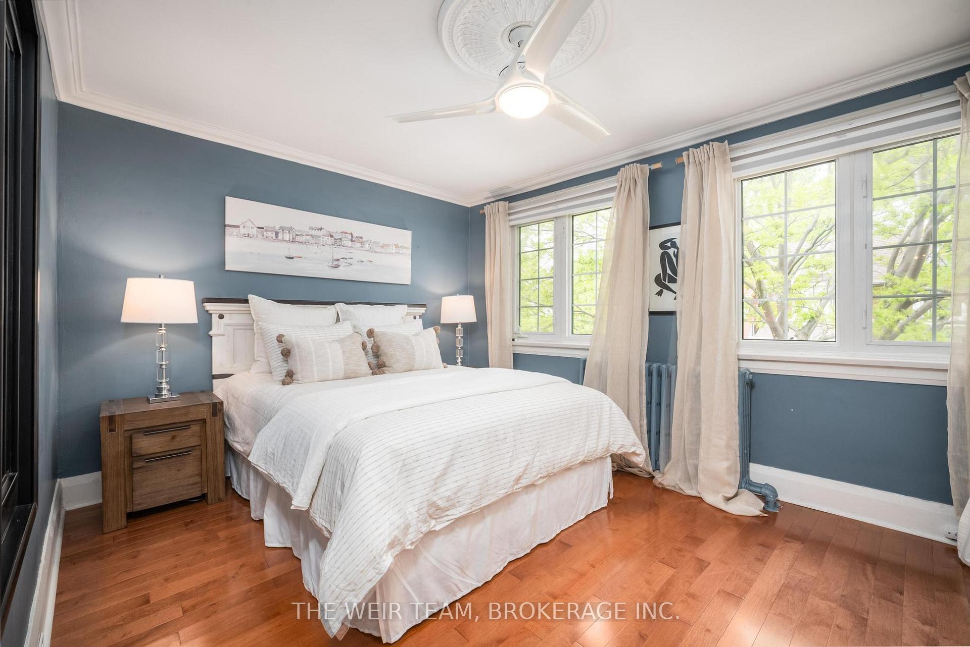 Photo 20 of 39 Ashland Avenue, Toronto, Woodbine Corridor — HOMEH
