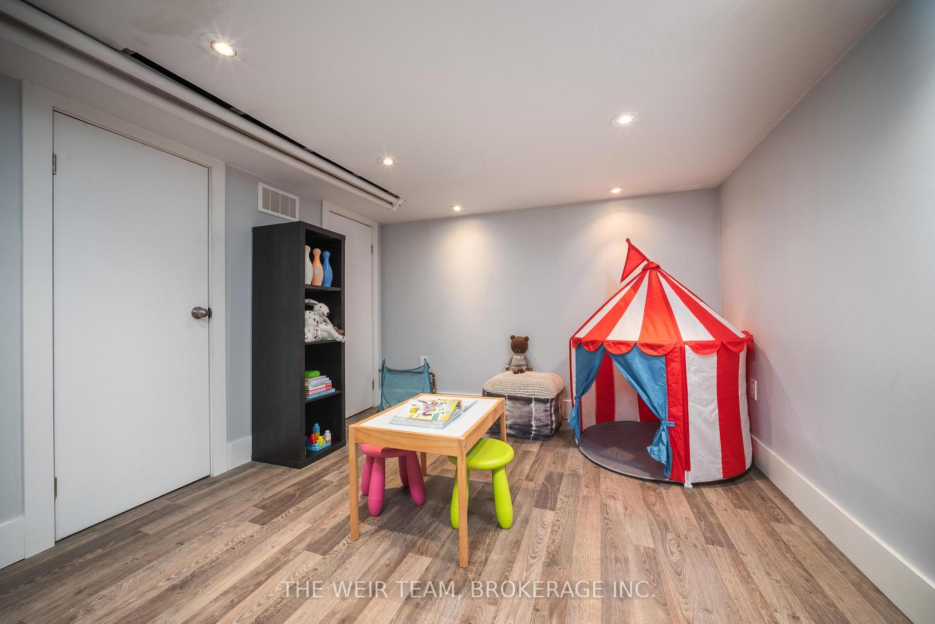 Photo 58 of 39 Ashland Avenue, Toronto, Woodbine Corridor — HOMEH