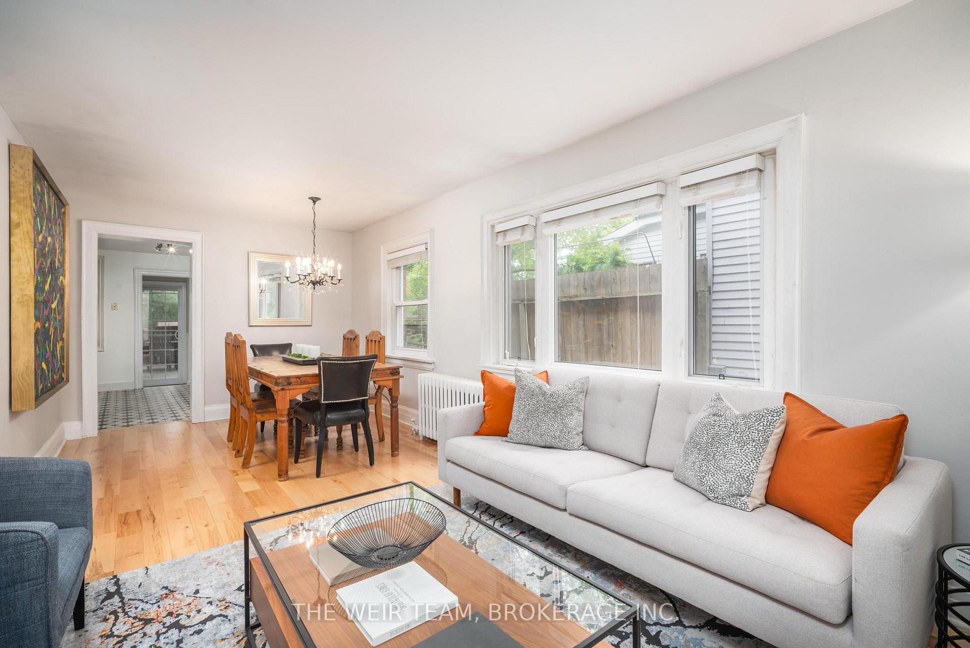 Photo 24 of 39 Ashland Avenue, Toronto, Woodbine Corridor — HOMEH