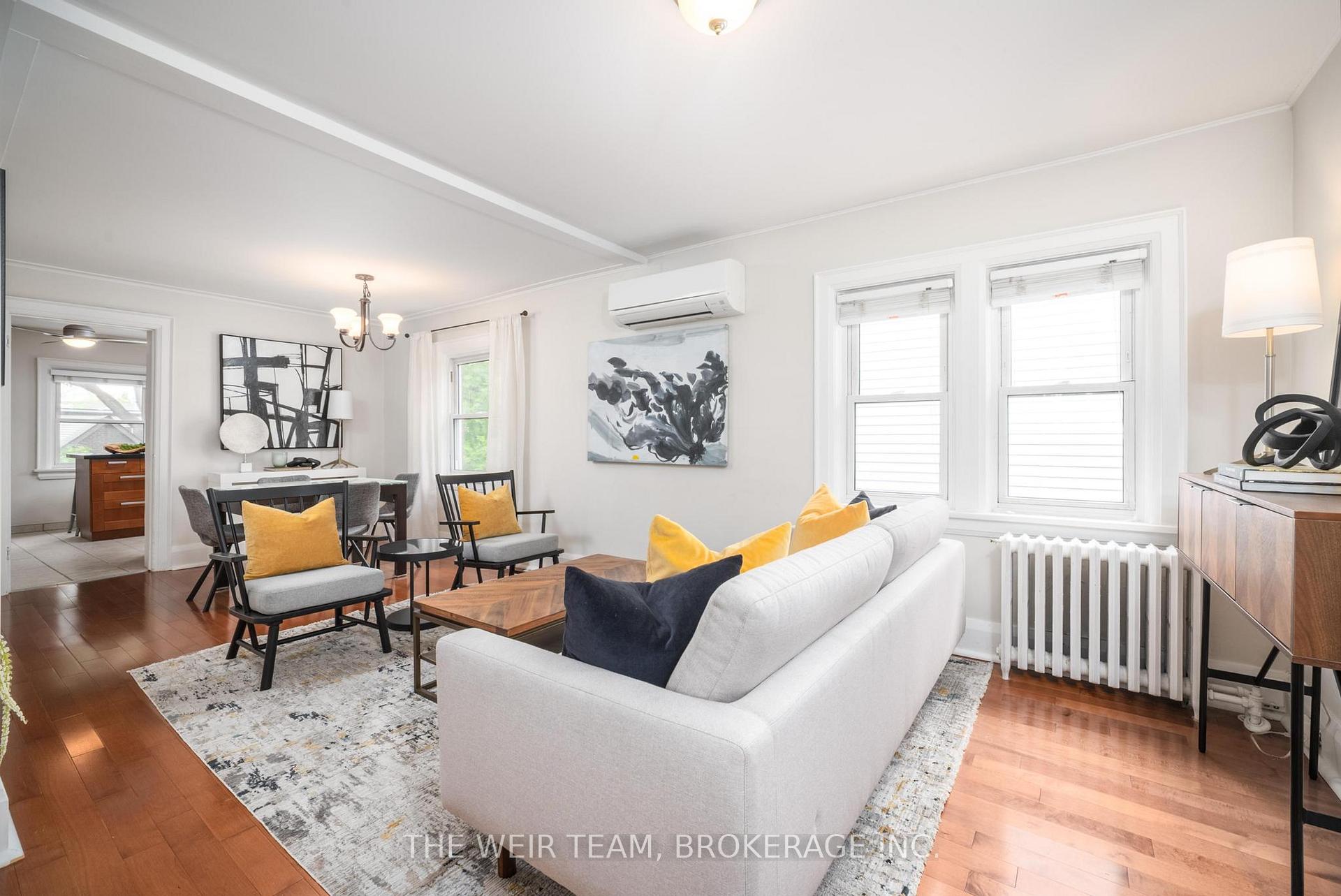 Photo 34 of 39 Ashland Avenue, Toronto, Woodbine Corridor — HOMEH