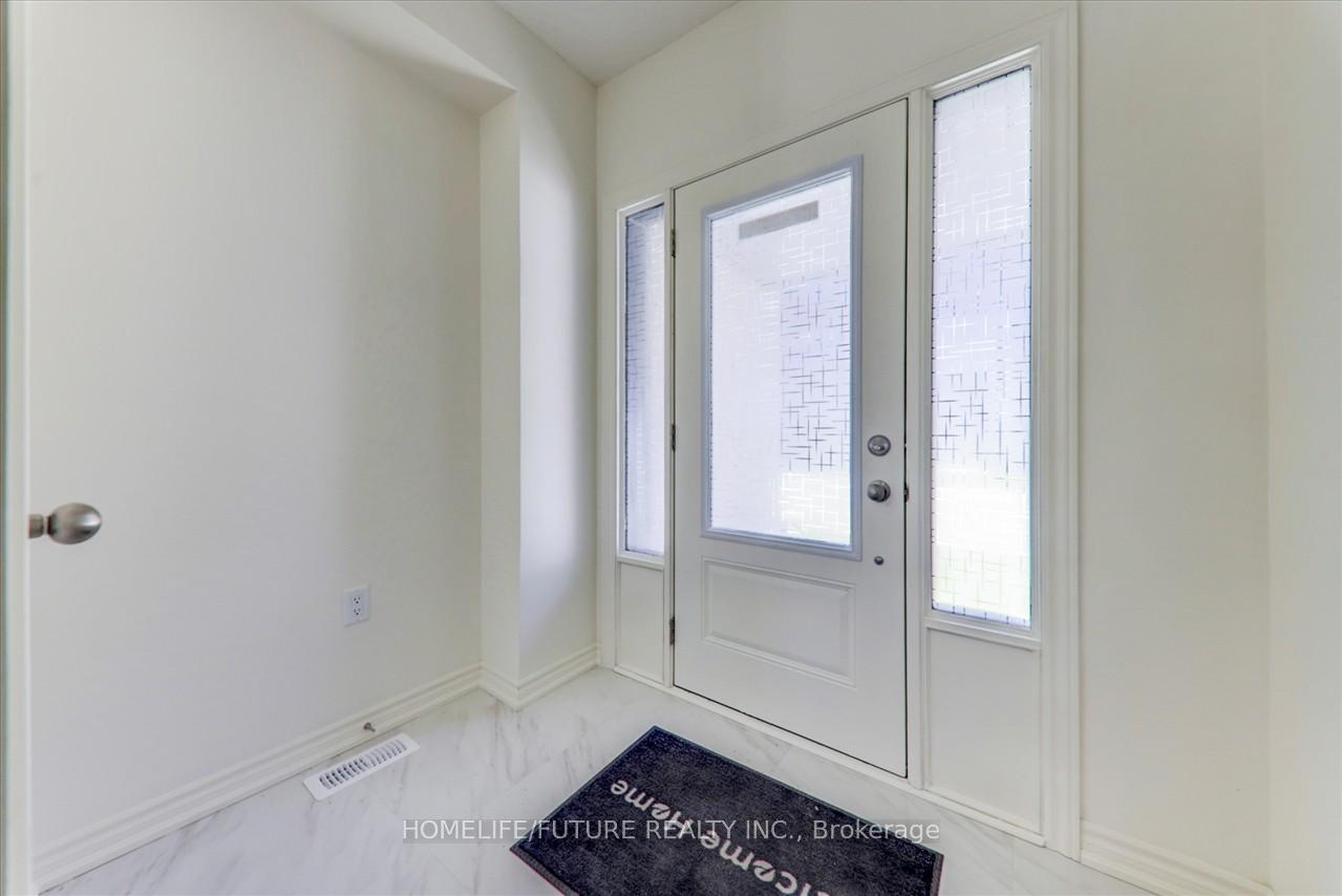Photo 5 of 514 Danks Ridge Drive, Ajax, South East — HOMEH