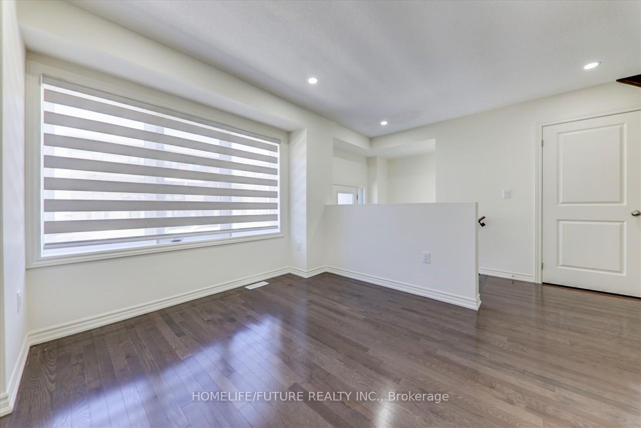 Photo 8 of 514 Danks Ridge Drive, Ajax, South East — HOMEH