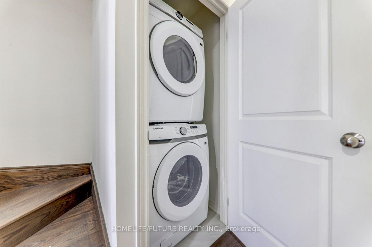 Photo 9 of 514 Danks Ridge Drive, Ajax, South East — HOMEH