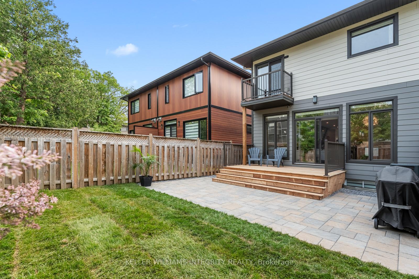 Photo 4 of 331 Athlone Avenue, Ottawa, Westboro South — HOMEH