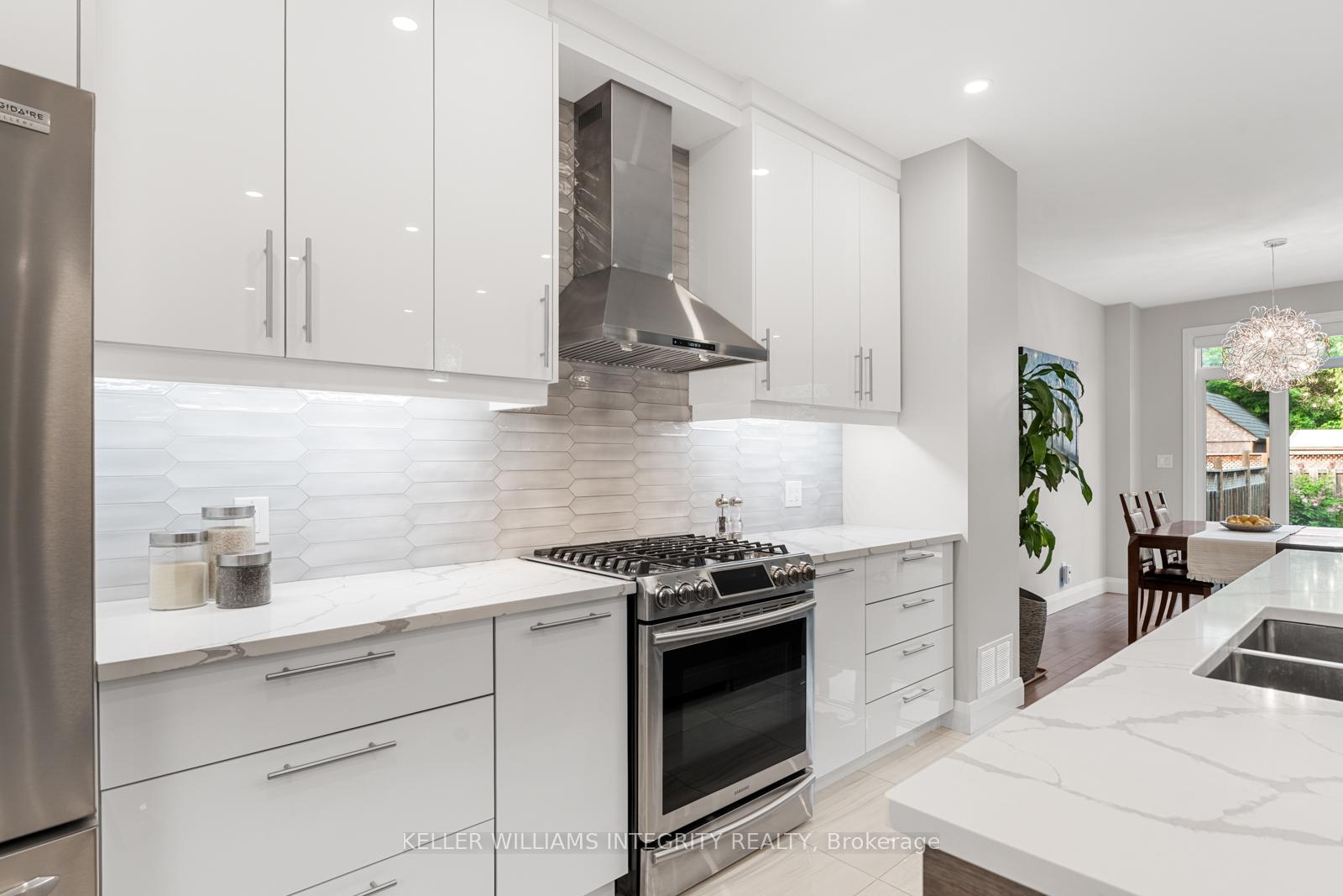 Photo 14 of 331 Athlone Avenue, Ottawa, Westboro South — HOMEH
