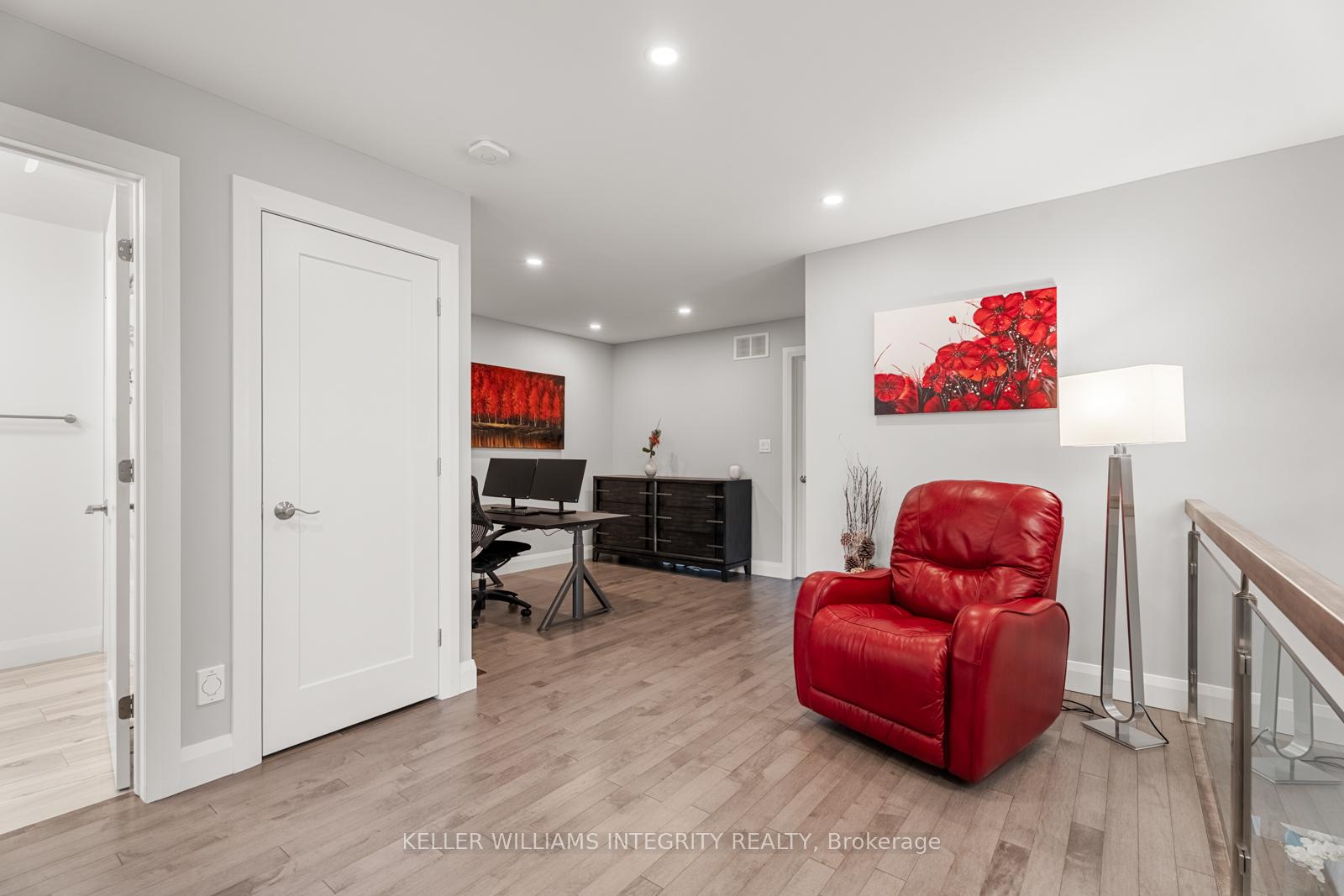 Photo 23 of 331 Athlone Avenue, Ottawa, Westboro South — HOMEH