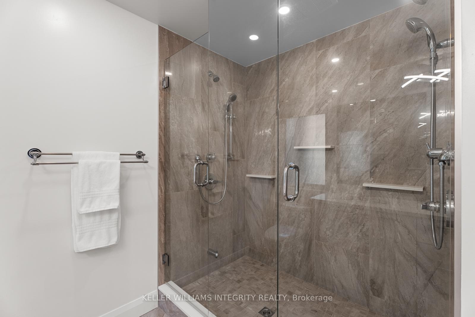 Photo 31 of 331 Athlone Avenue, Ottawa, Westboro South — HOMEH