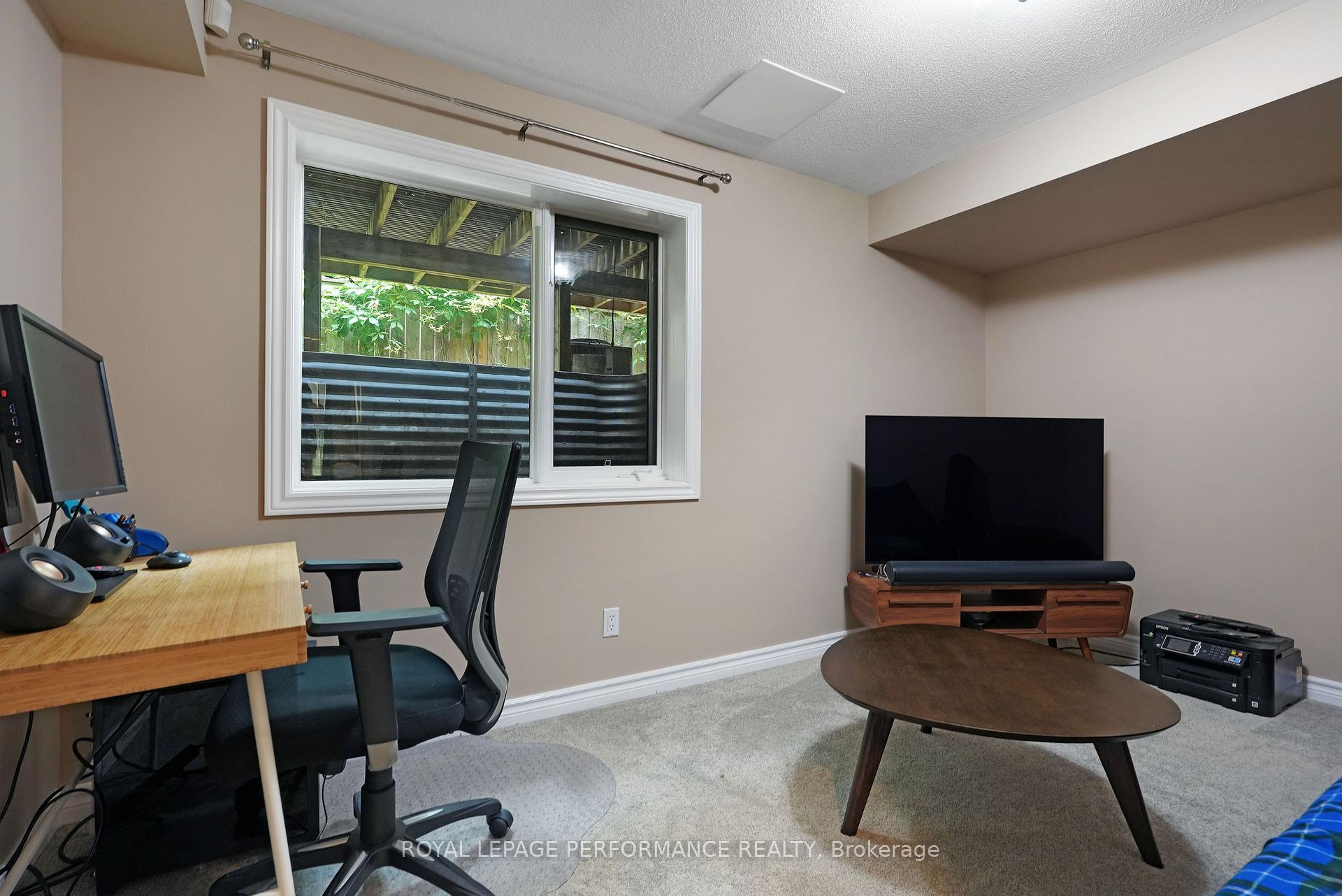 Photo 6 of Unit 13, 10 Concord Street, Ottawa, Ottawa East — HOMEH