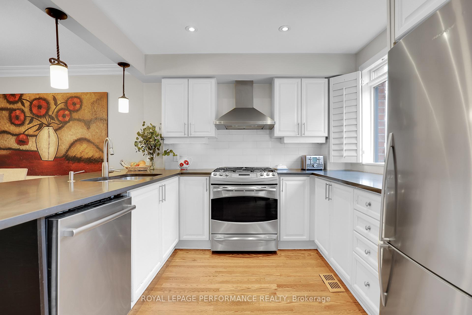 Photo 17 of Unit 13, 10 Concord Street, Ottawa, Ottawa East — HOMEH