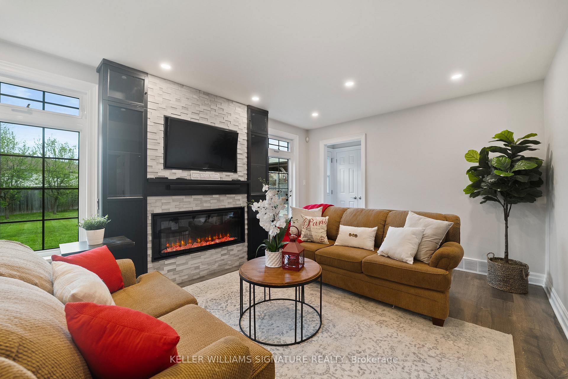 Photo 15 of 19 Kennedy Avenue, St. Catharines, Vine/Linwell — HOMEH