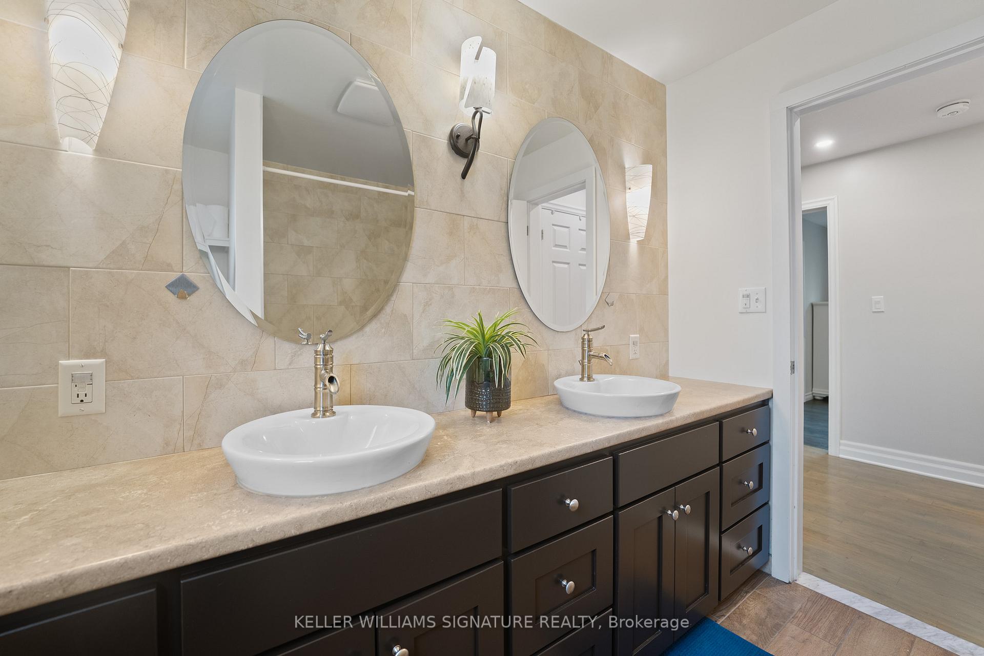 Photo 24 of 19 Kennedy Avenue, St. Catharines, Vine/Linwell — HOMEH
