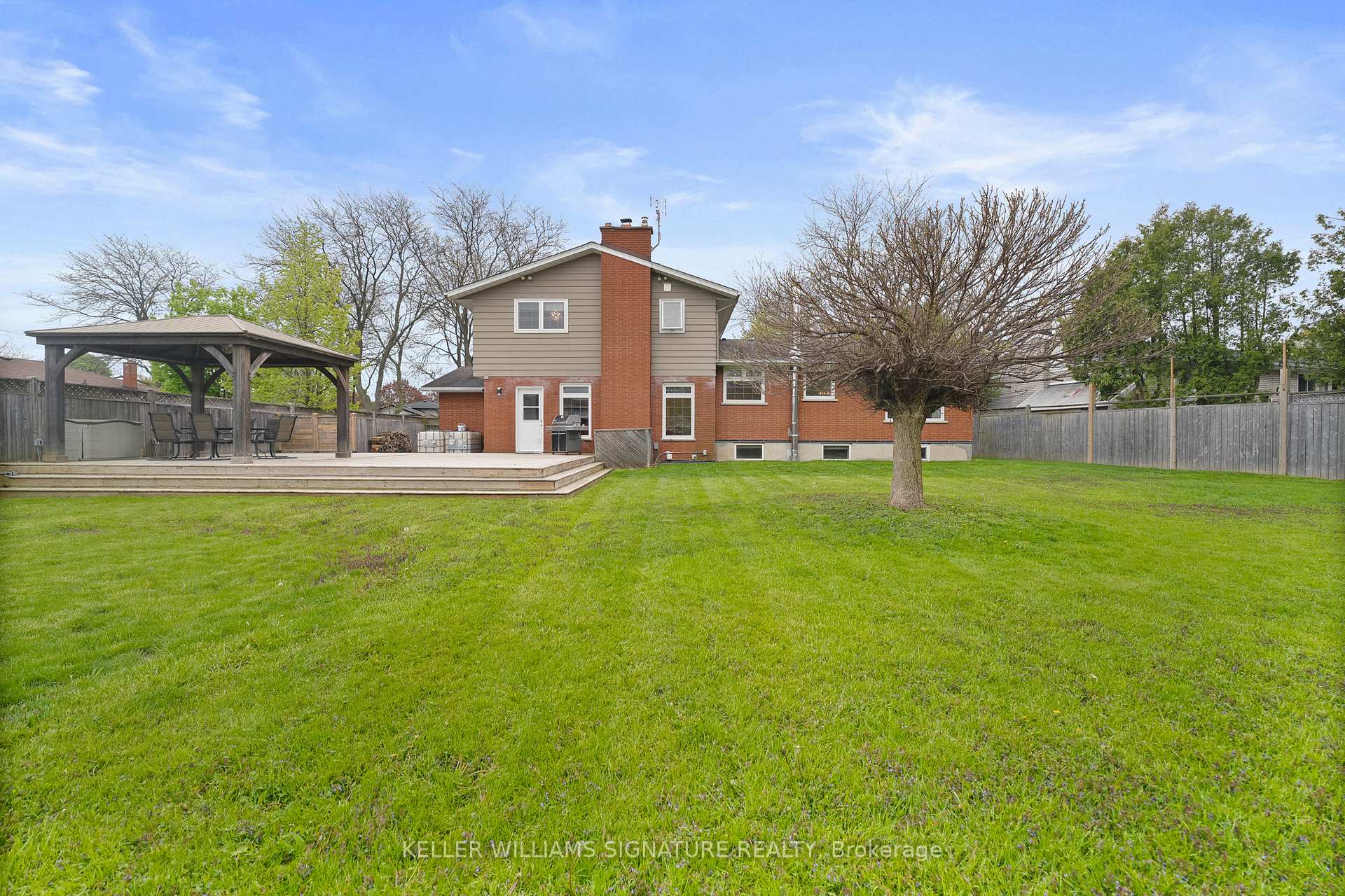 Photo 33 of 19 Kennedy Avenue, St. Catharines, Vine/Linwell — HOMEH