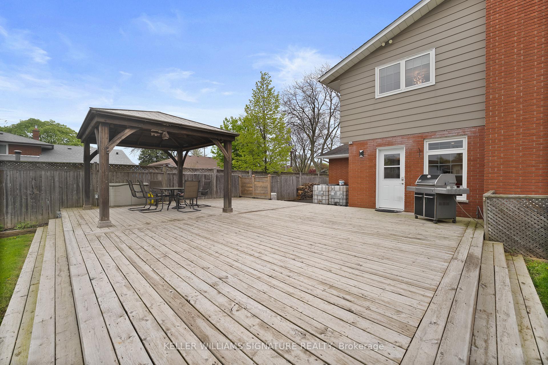 Photo 35 of 19 Kennedy Avenue, St. Catharines, Vine/Linwell — HOMEH