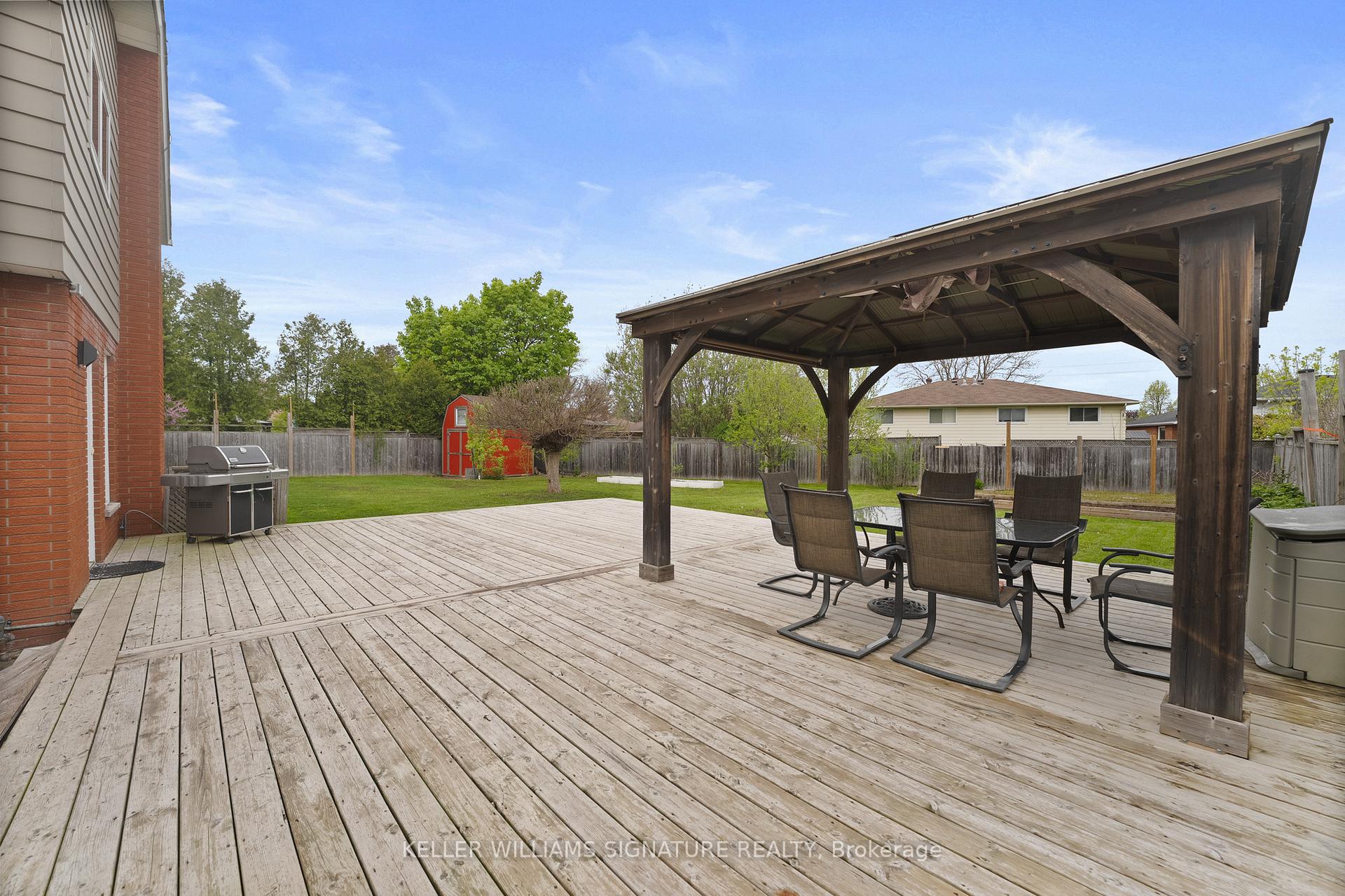 Photo 37 of 19 Kennedy Avenue, St. Catharines, Vine/Linwell — HOMEH