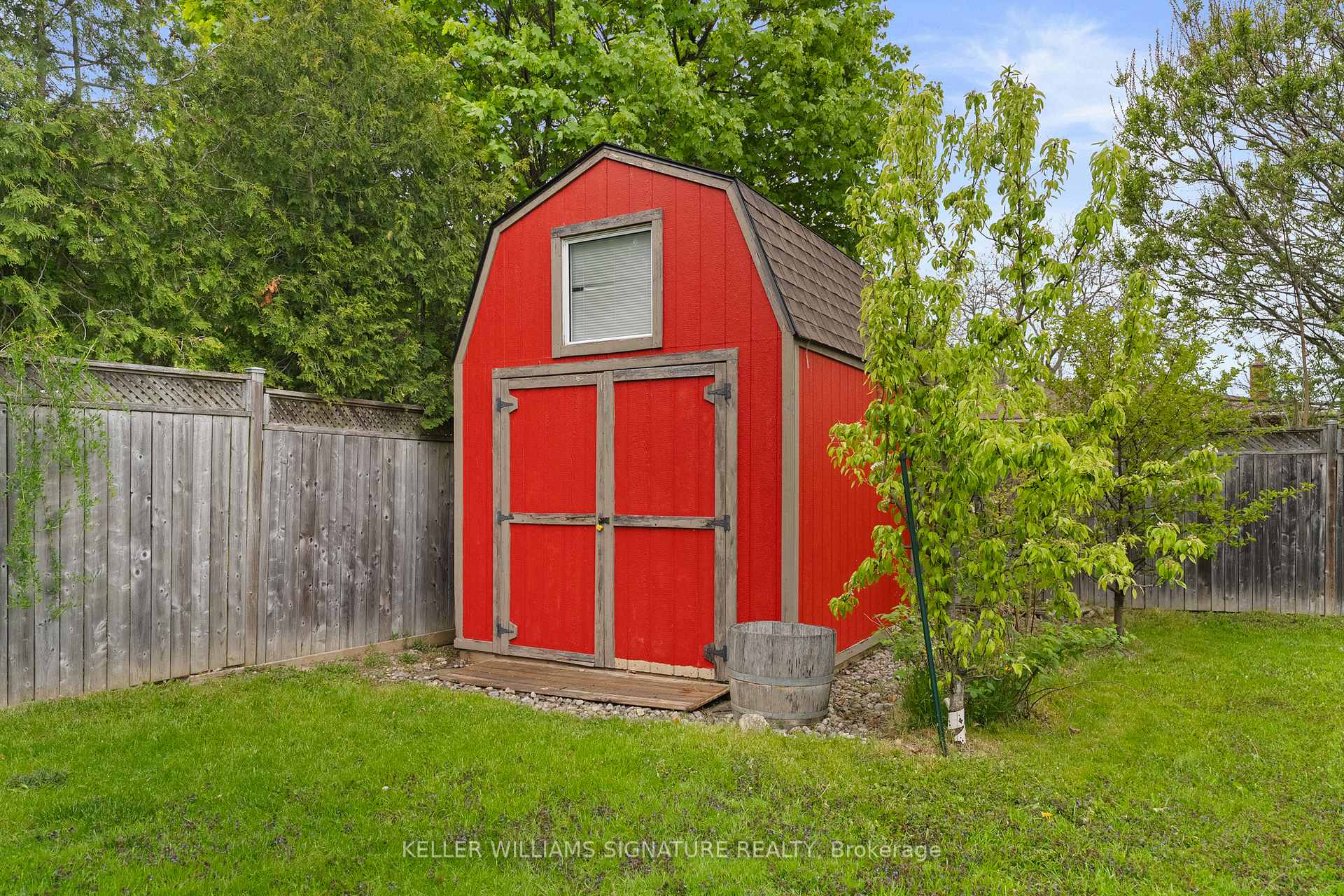 Photo 42 of 19 Kennedy Avenue, St. Catharines, Vine/Linwell — HOMEH
