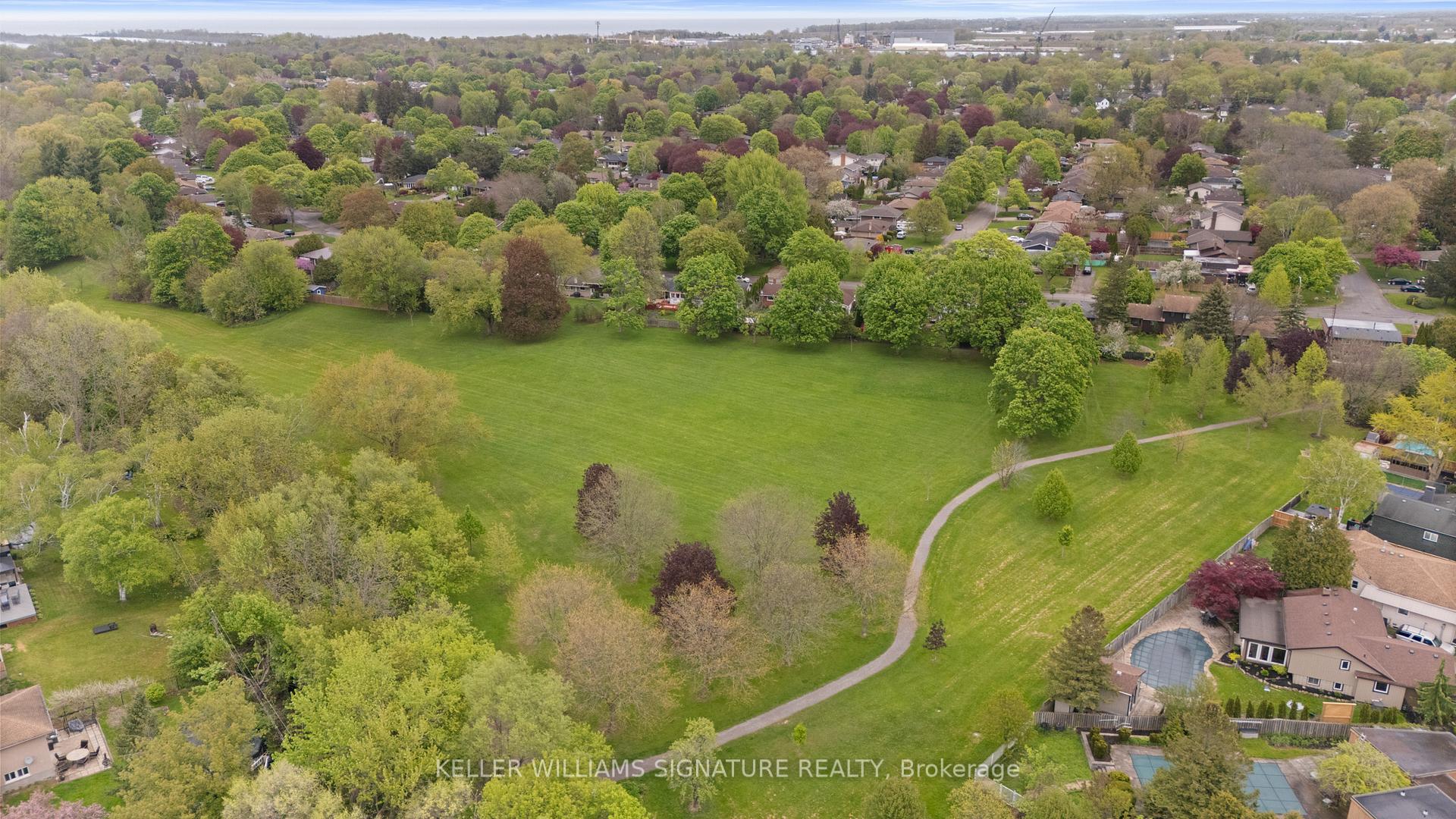 Photo 48 of 19 Kennedy Avenue, St. Catharines, Vine/Linwell — HOMEH