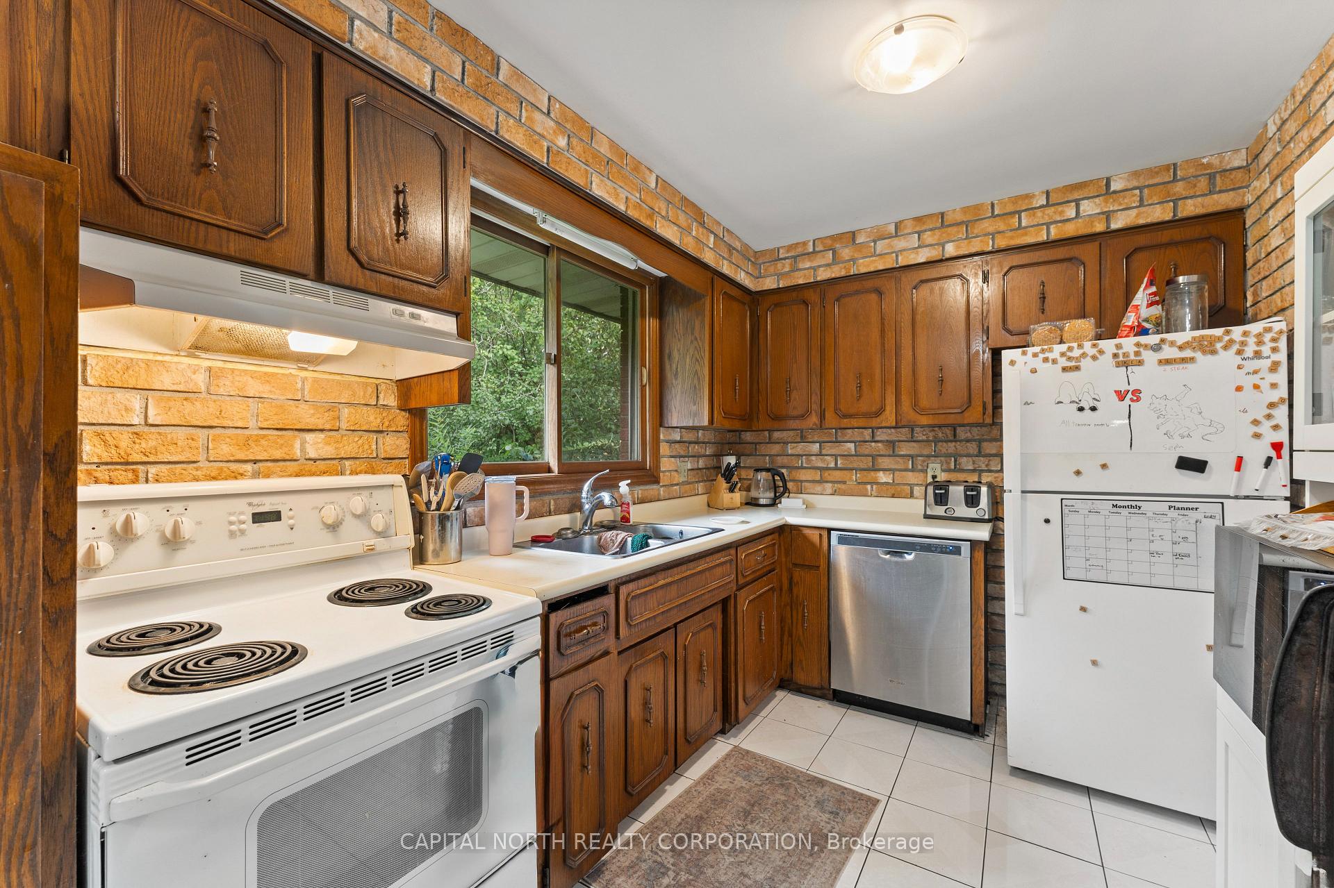Photo 9 of 68 Keats Crescent, Guelph, Kortright West — HOMEH