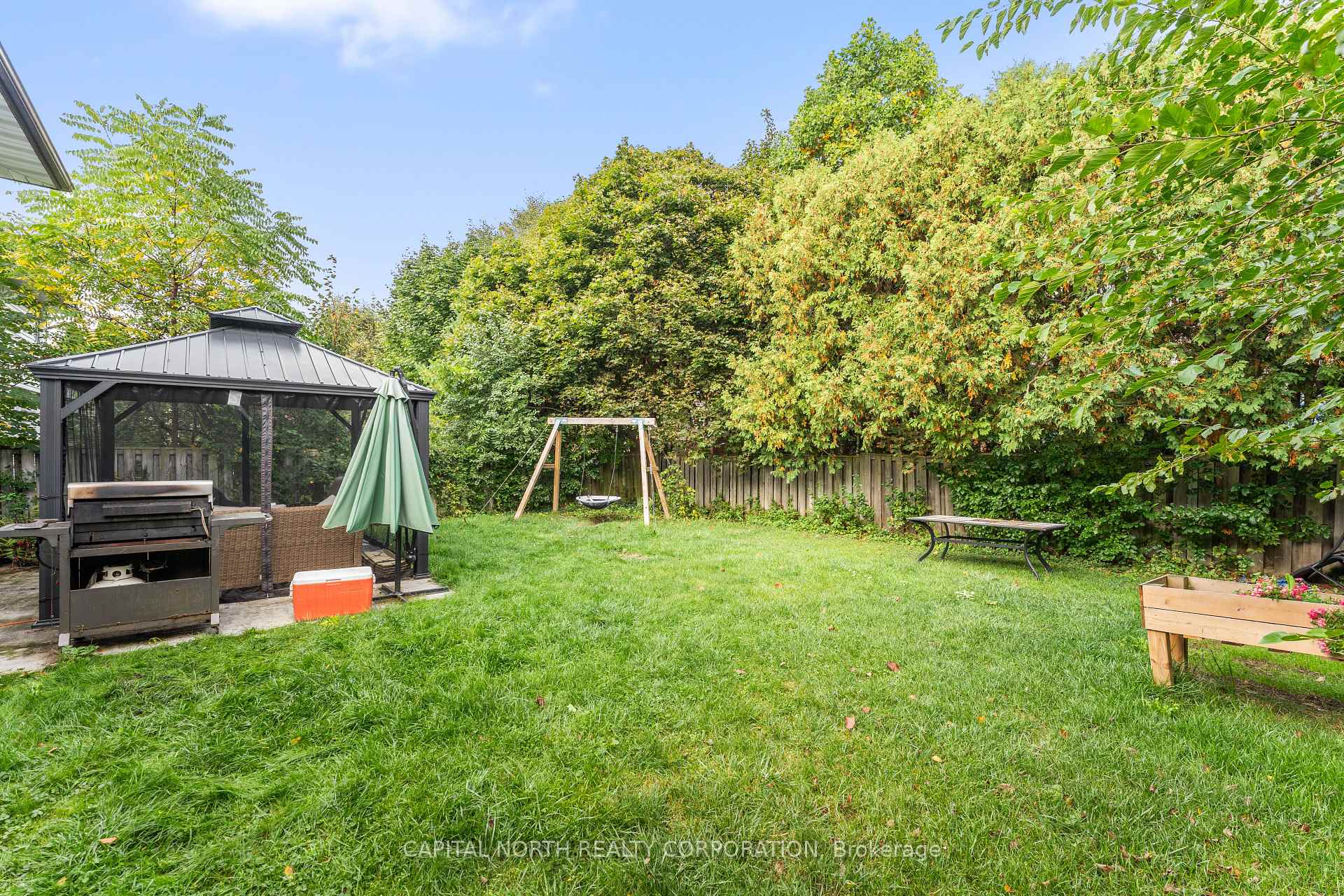 Photo 17 of 68 Keats Crescent, Guelph, Kortright West — HOMEH