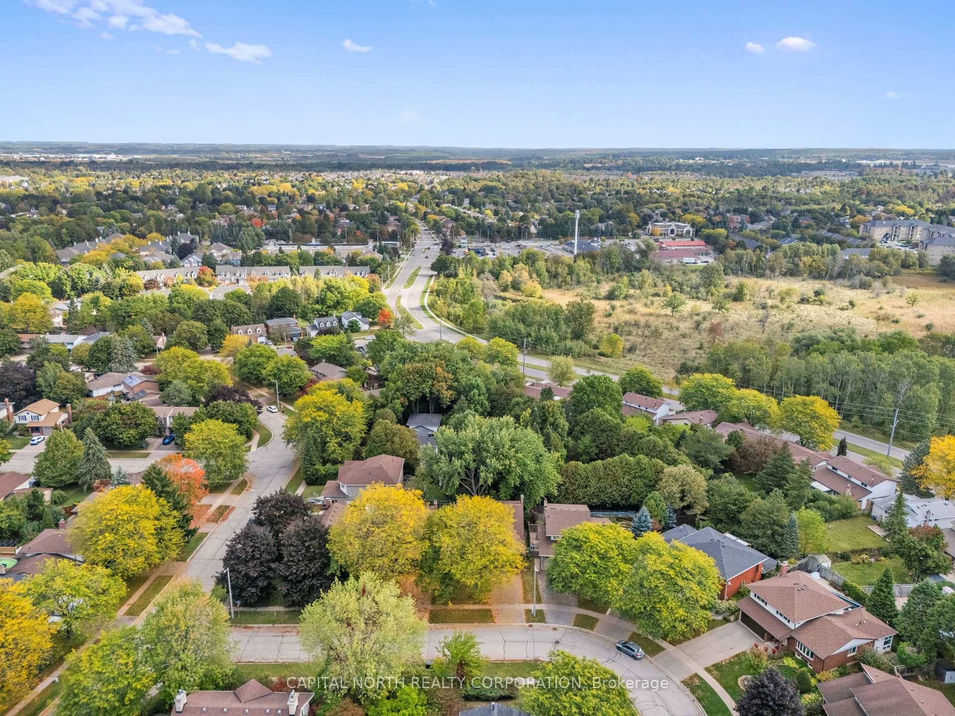 Photo 22 of 68 Keats Crescent, Guelph, Kortright West — HOMEH