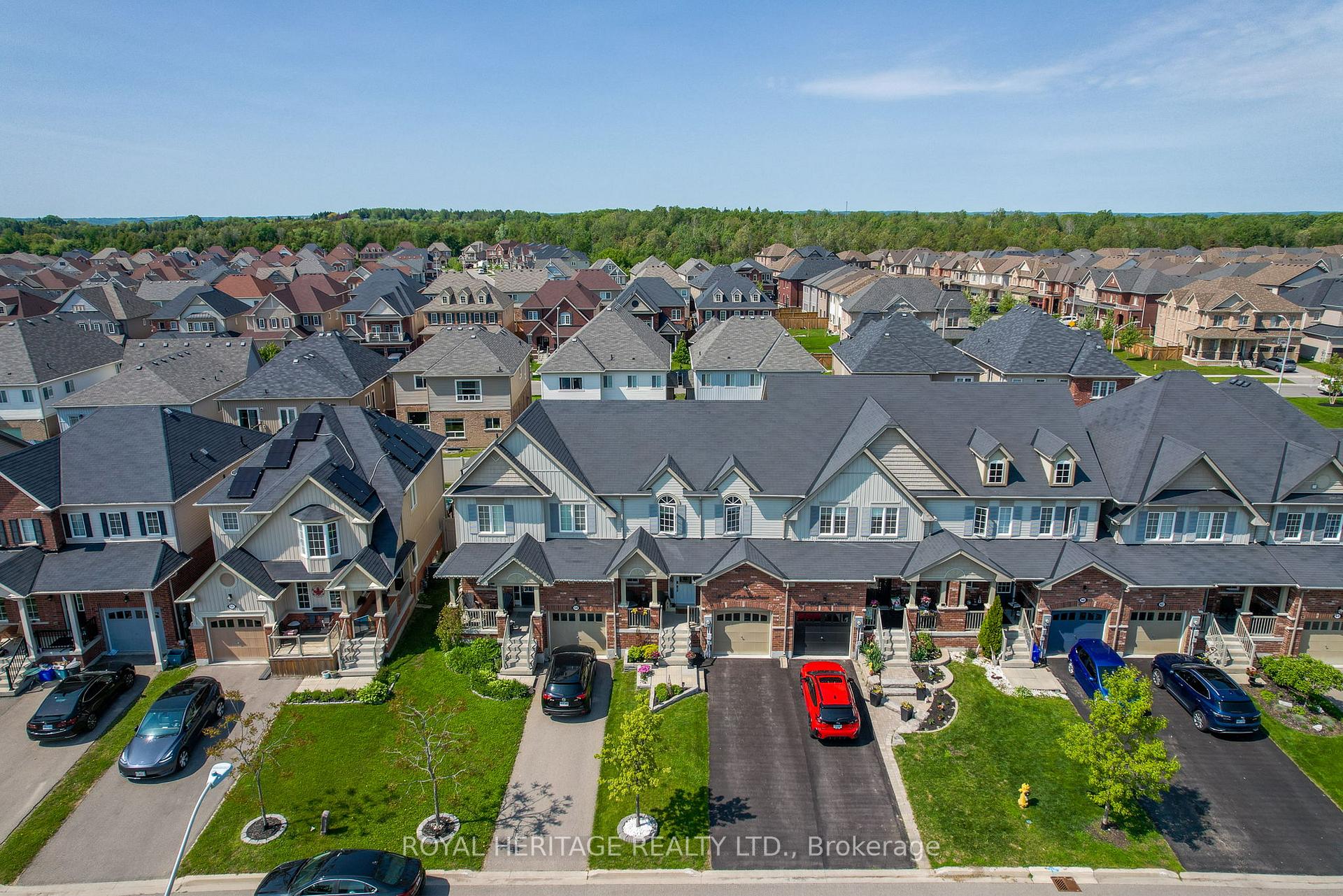 Photo 2 of 56 Fred Jackman Avenue, Clarington, Bowmanville — HOMEH