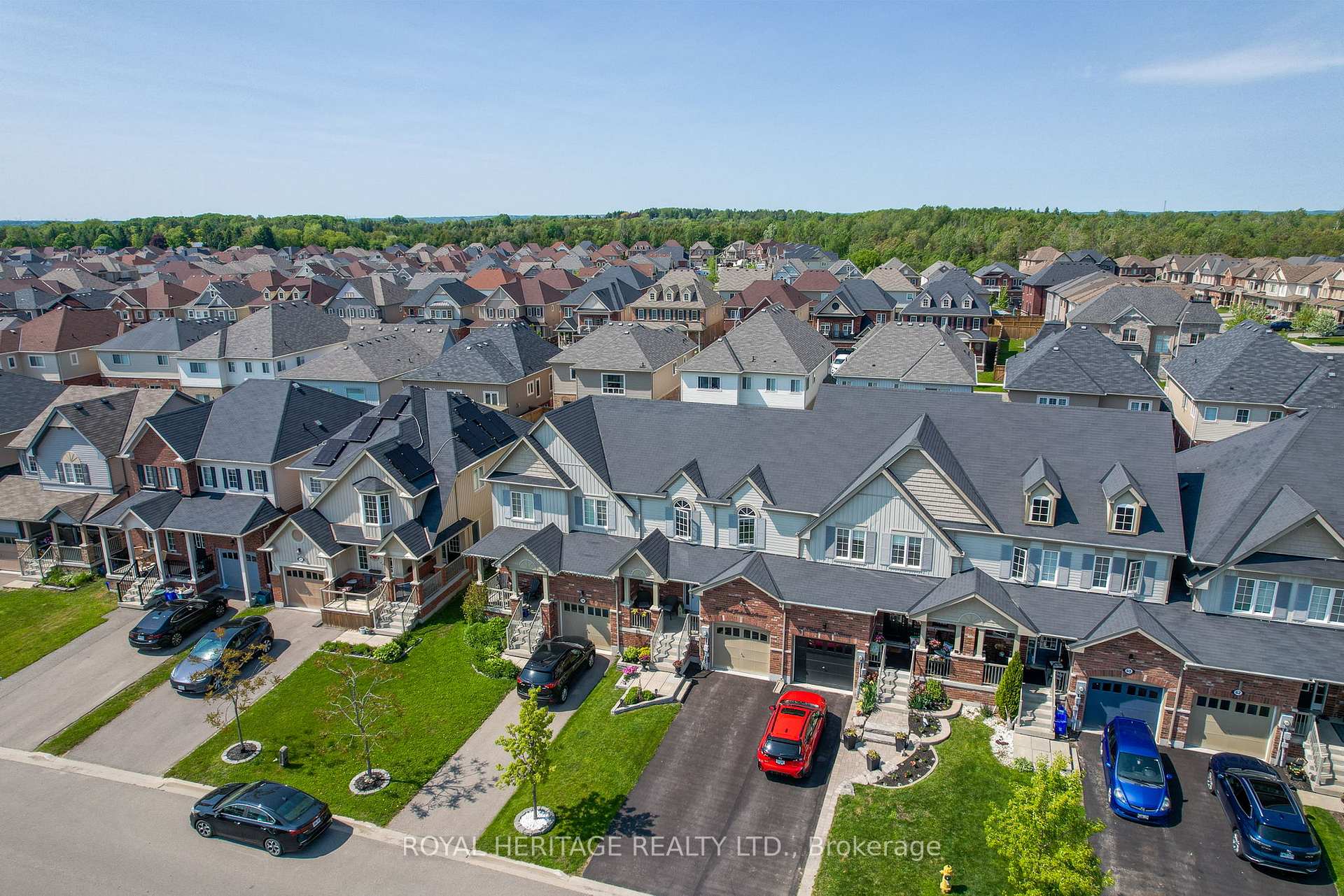 Photo 5 of 56 Fred Jackman Avenue, Clarington, Bowmanville — HOMEH