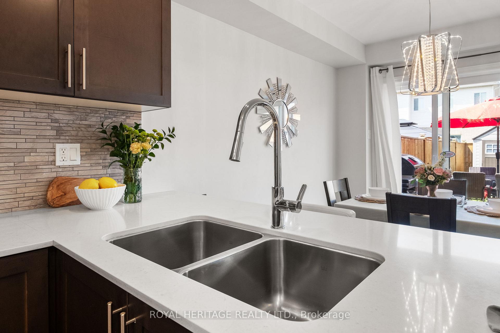 Photo 13 of 56 Fred Jackman Avenue, Clarington, Bowmanville — HOMEH