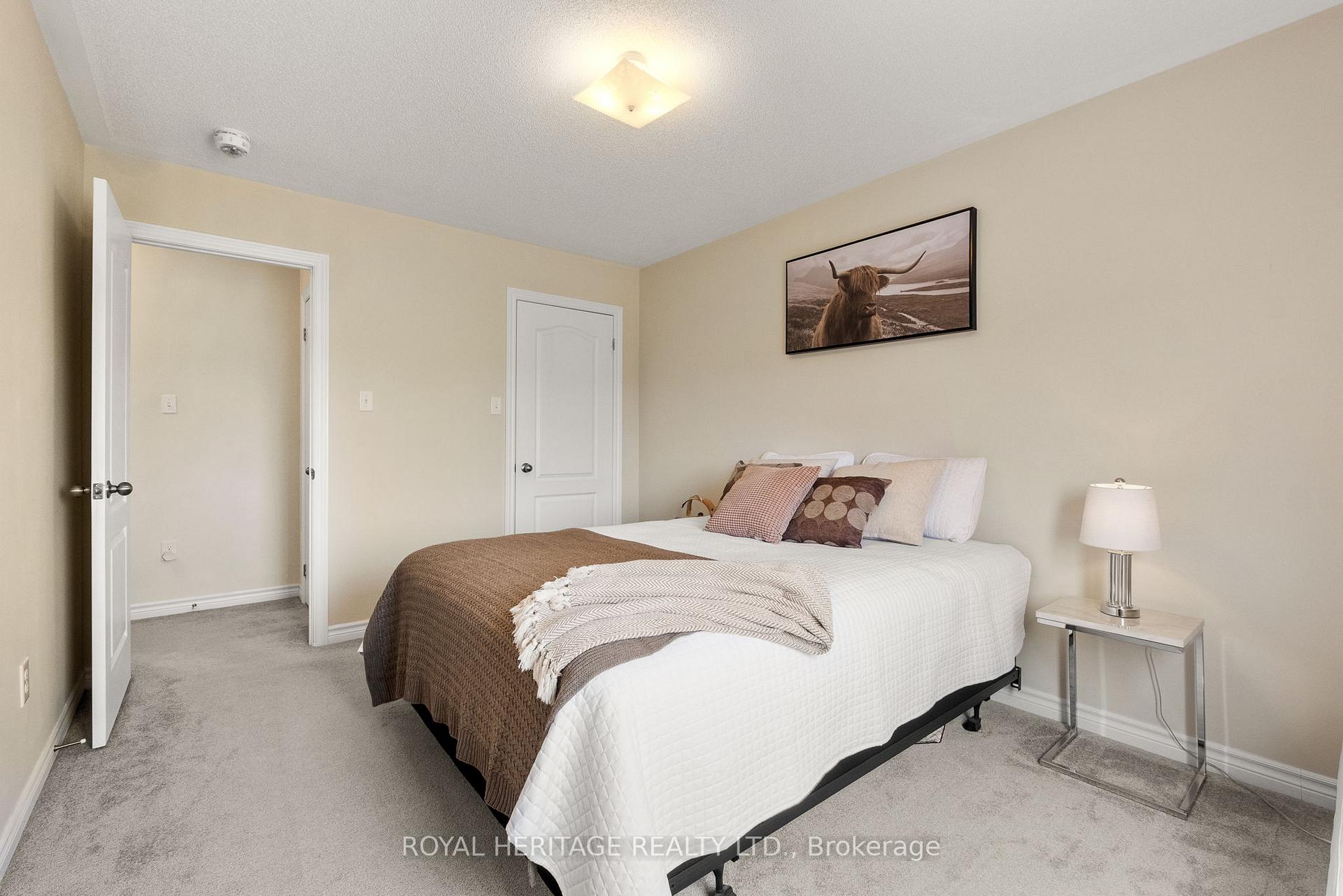 Photo 25 of 56 Fred Jackman Avenue, Clarington, Bowmanville — HOMEH