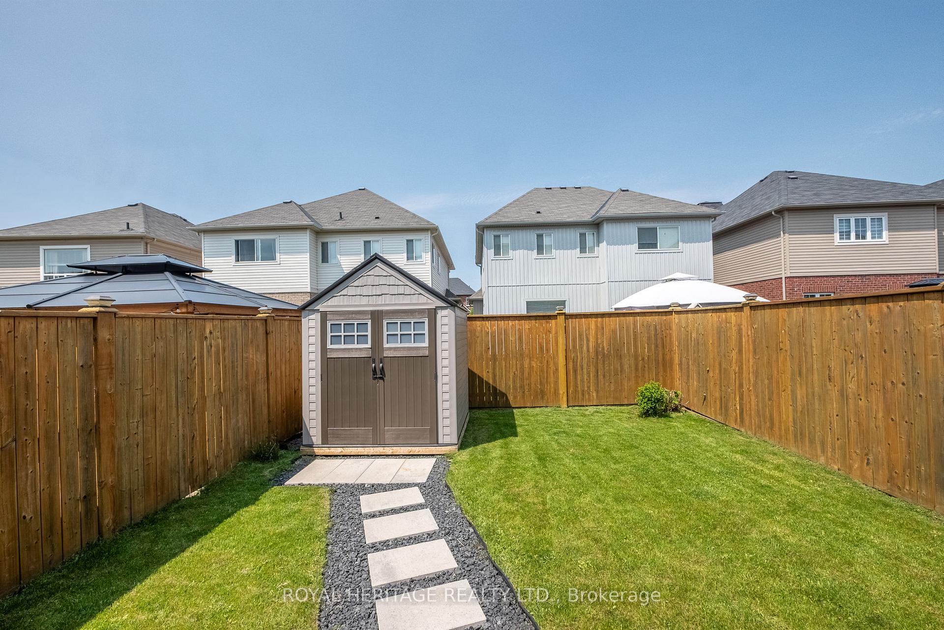Photo 30 of 56 Fred Jackman Avenue, Clarington, Bowmanville — HOMEH