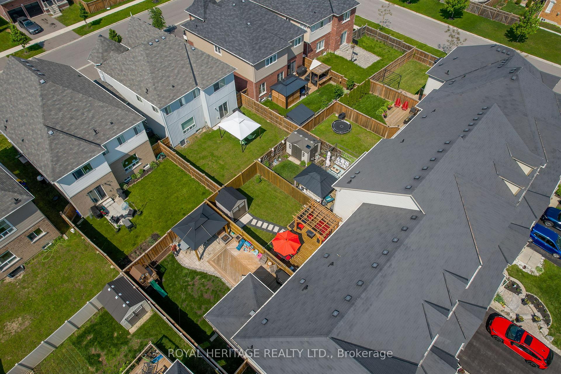 Photo 34 of 56 Fred Jackman Avenue, Clarington, Bowmanville — HOMEH