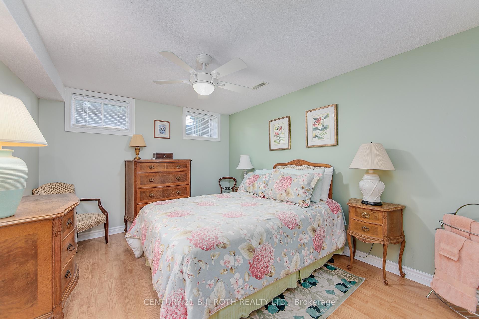 Photo 15 of 66 McVeigh Drive, Barrie, Northwest — HOMEH