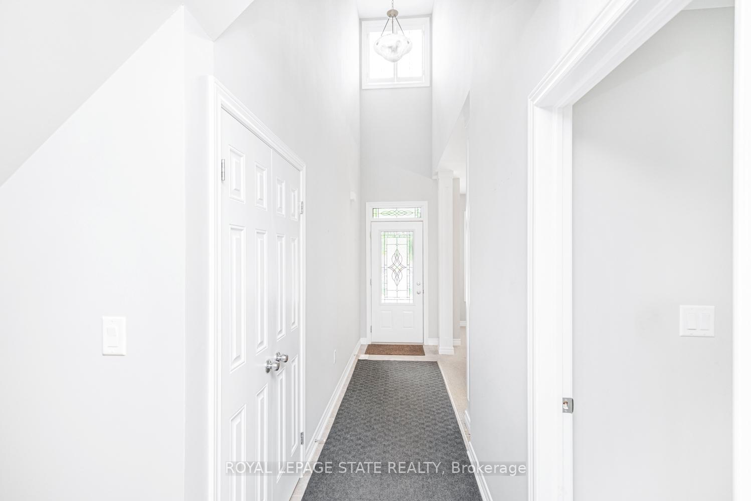 Photo 7 of 114 Toulon Avenue, Hamilton, Ancaster — HOMEH