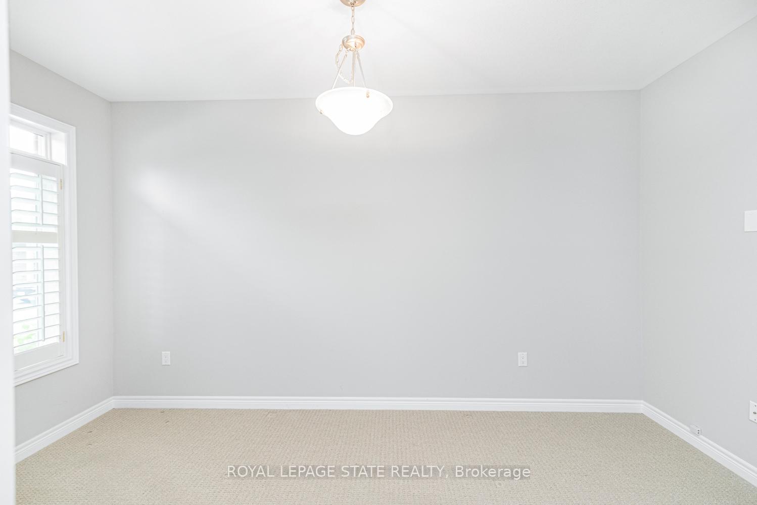 Photo 15 of 114 Toulon Avenue, Hamilton, Ancaster — HOMEH