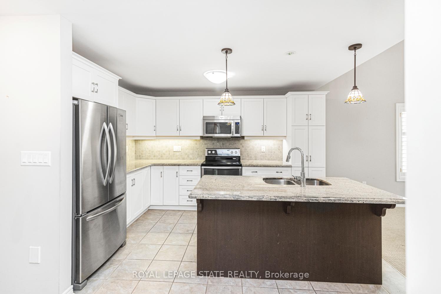 Photo 21 of 114 Toulon Avenue, Hamilton, Ancaster — HOMEH