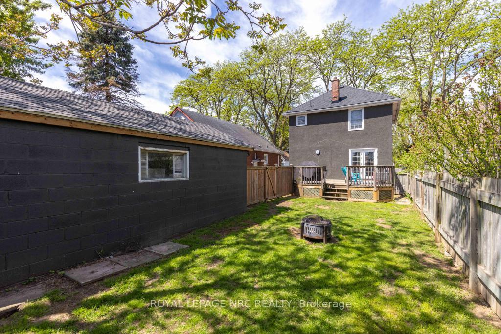 Photo 24 of 174 York Street, St. Catharines, Haig — HOMEH