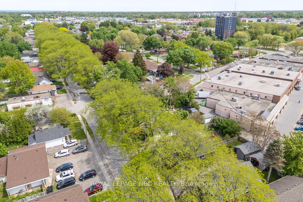 Photo 29 of 174 York Street, St. Catharines, Haig — HOMEH