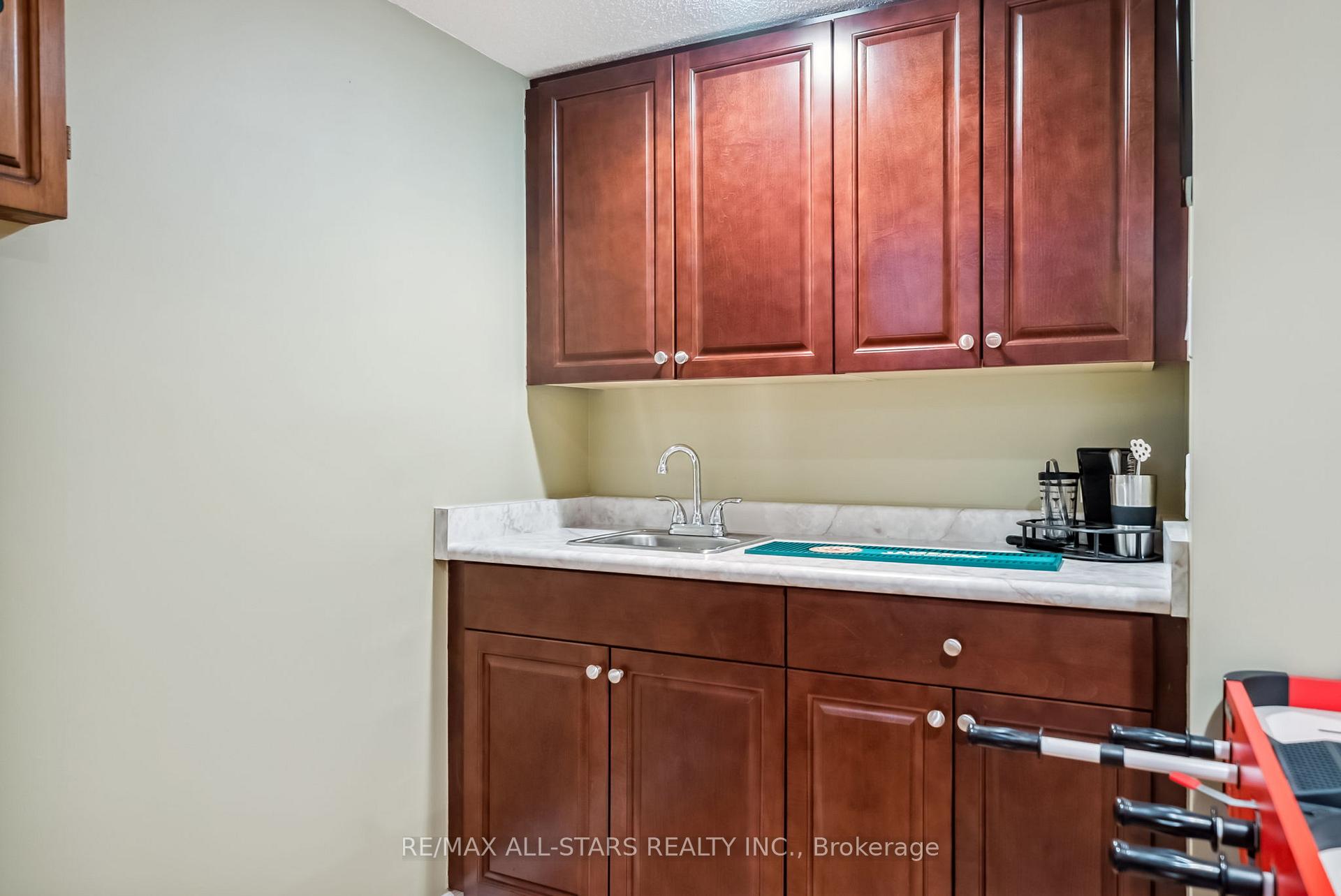 Photo 67 of 63 Sadler Crescent, Scugog, Port Perry — HOMEH