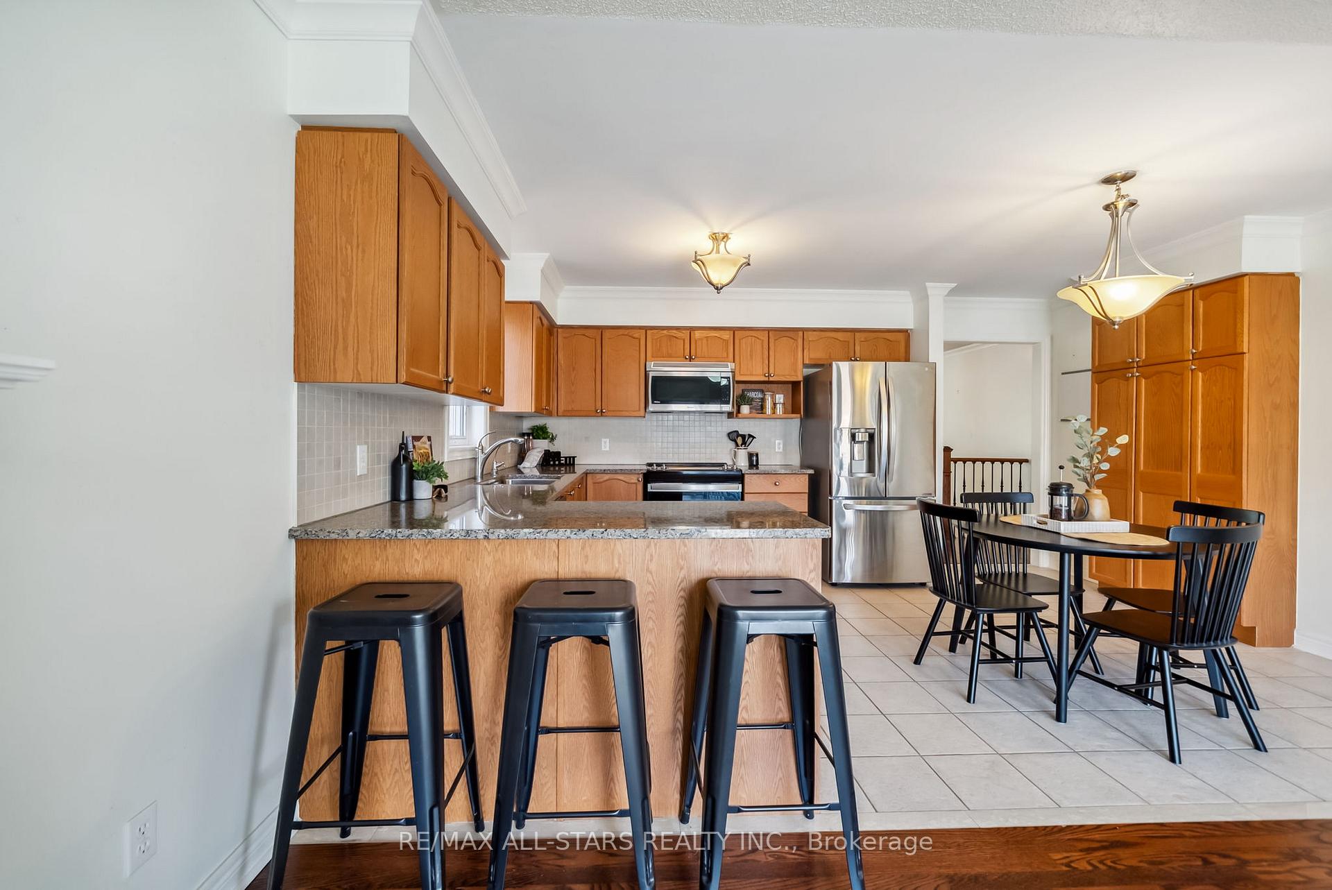 Photo 32 of 63 Sadler Crescent, Scugog, Port Perry — HOMEH