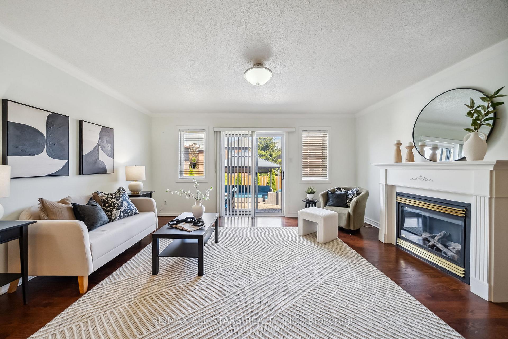 Photo 33 of 63 Sadler Crescent, Scugog, Port Perry — HOMEH
