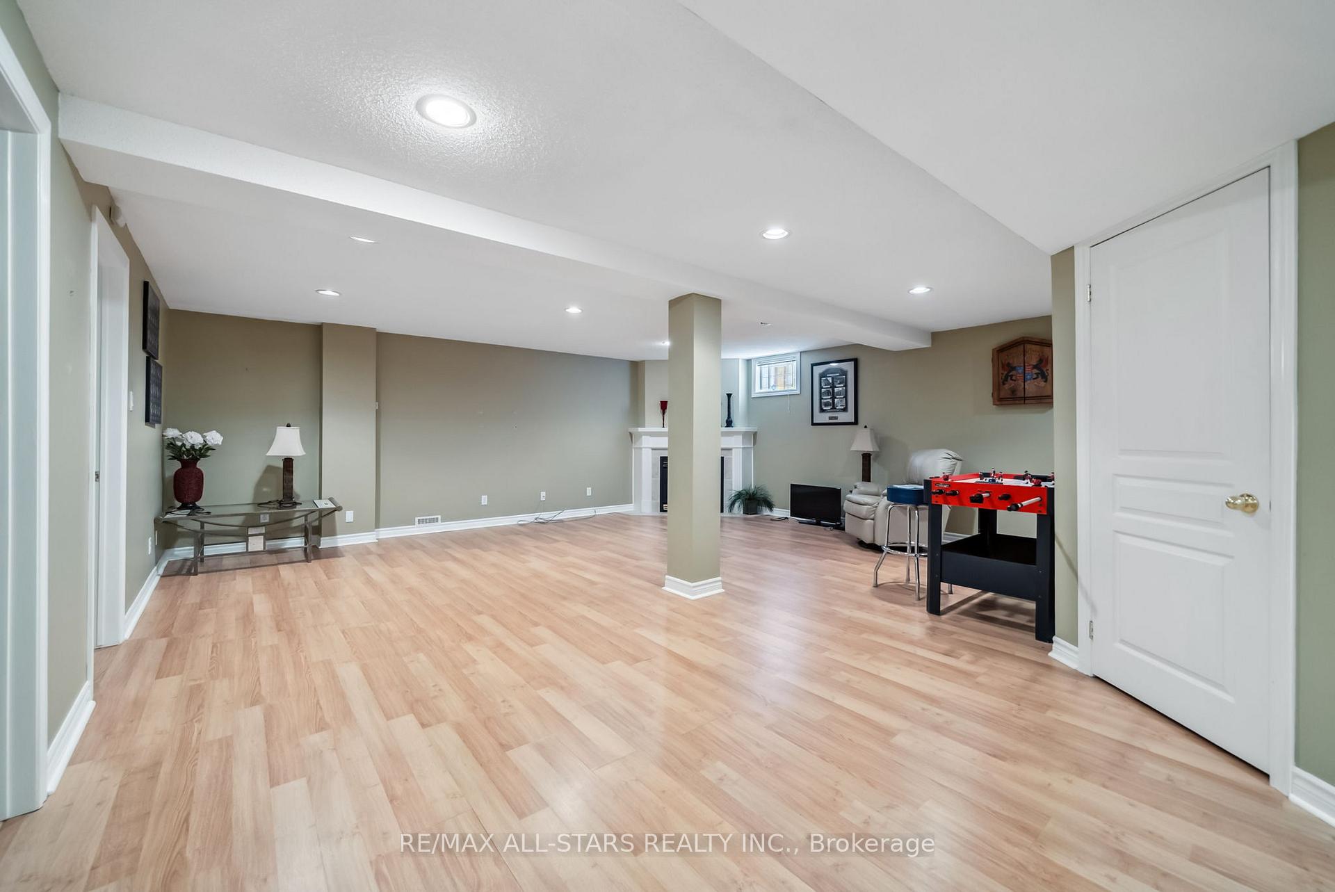 Photo 44 of 63 Sadler Crescent, Scugog, Port Perry — HOMEH