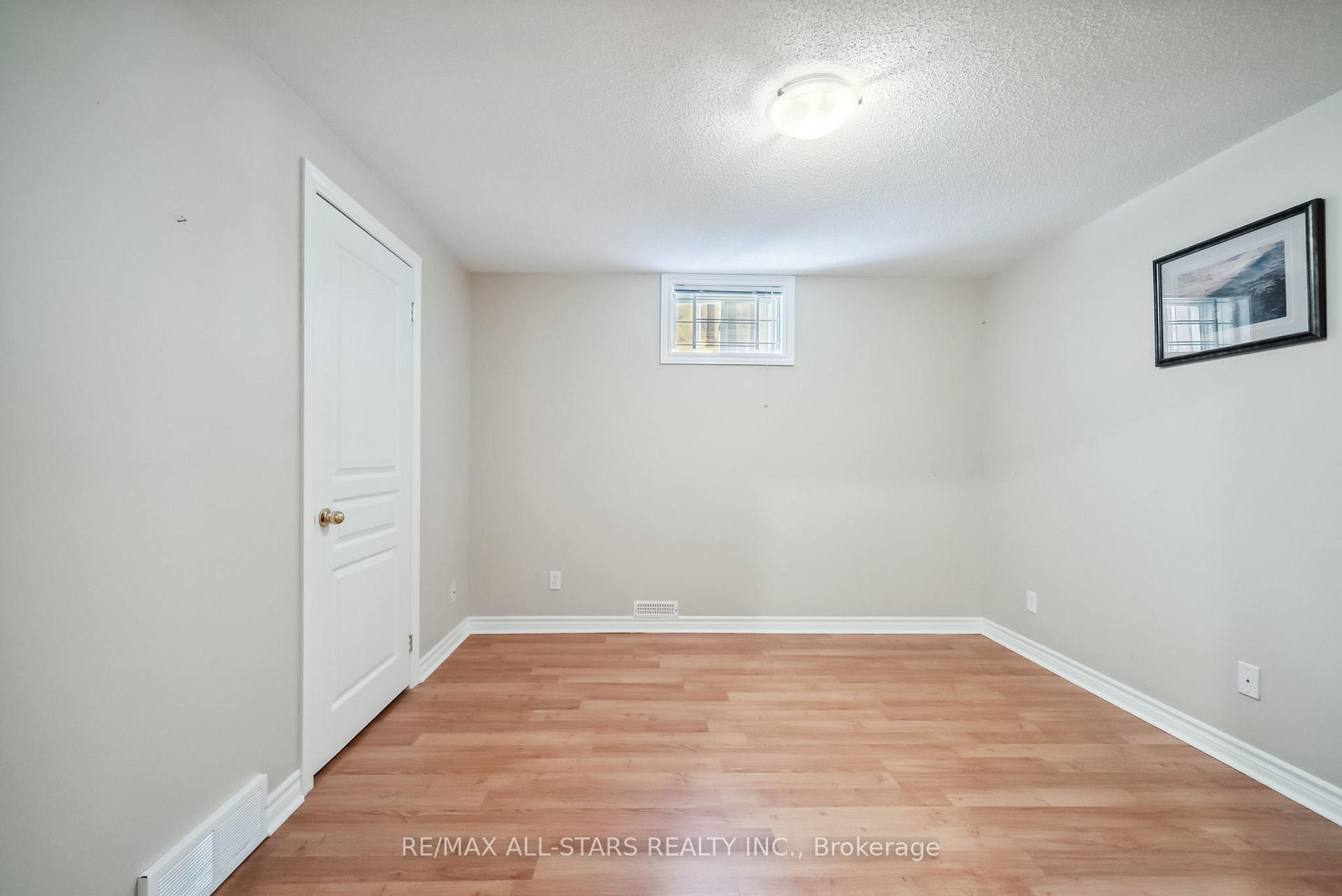 Photo 52 of 63 Sadler Crescent, Scugog, Port Perry — HOMEH