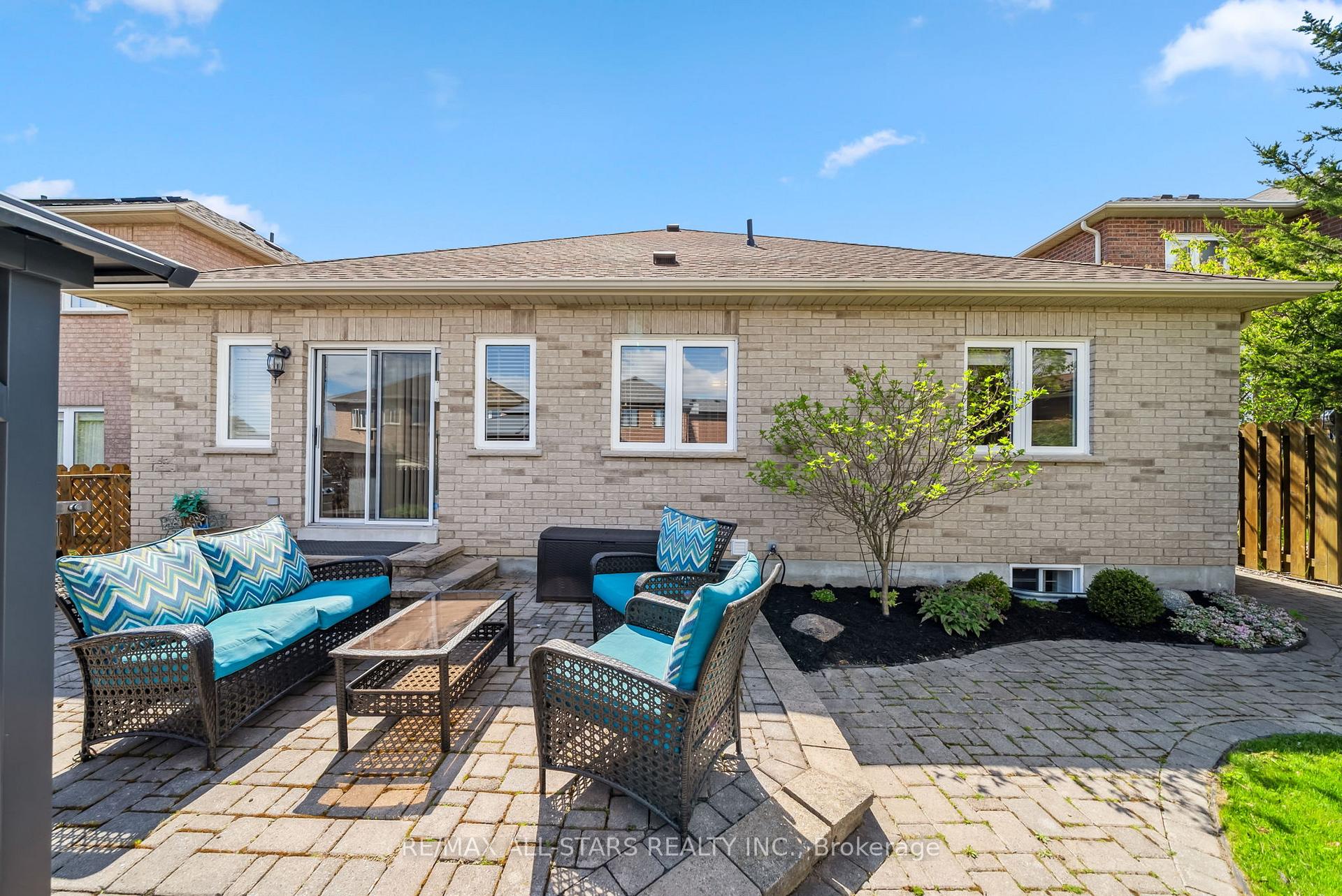 Photo 58 of 63 Sadler Crescent, Scugog, Port Perry — HOMEH