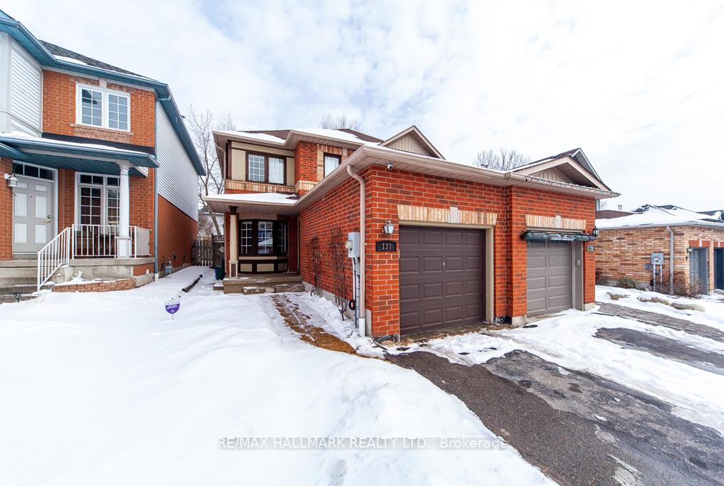 Photo 1 of 137 Waller Street, Whitby, Rolling Acres — HOMEH