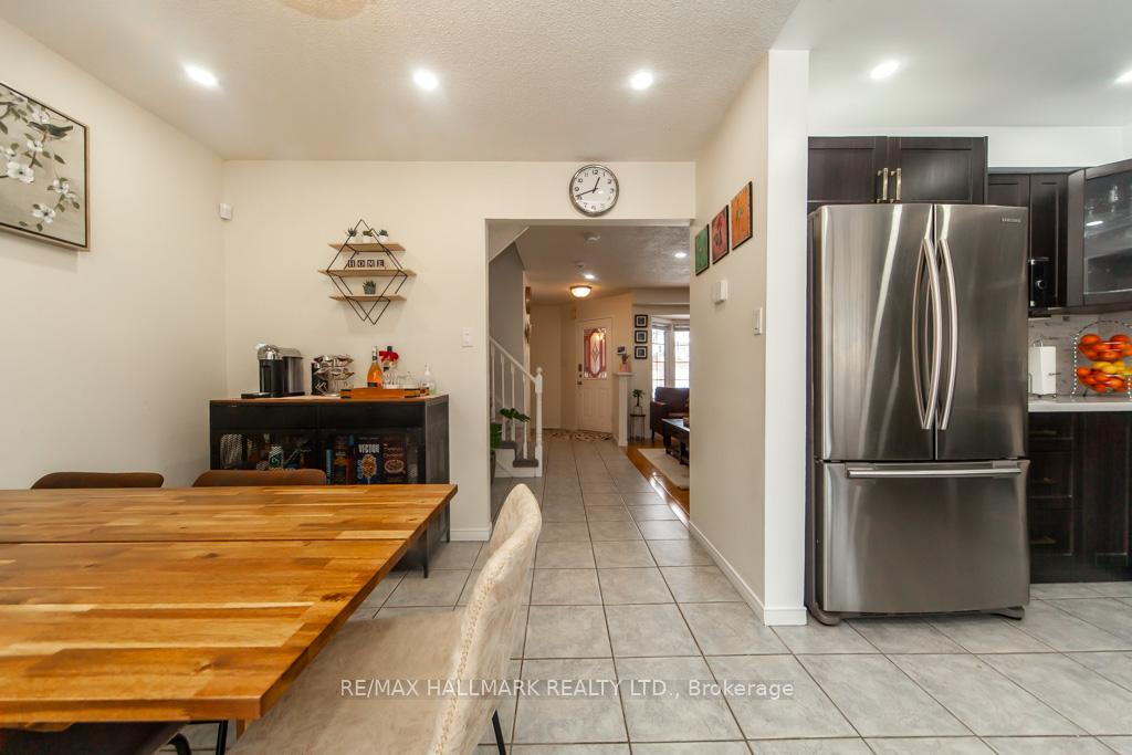 Photo 13 of 137 Waller Street, Whitby, Rolling Acres — HOMEH