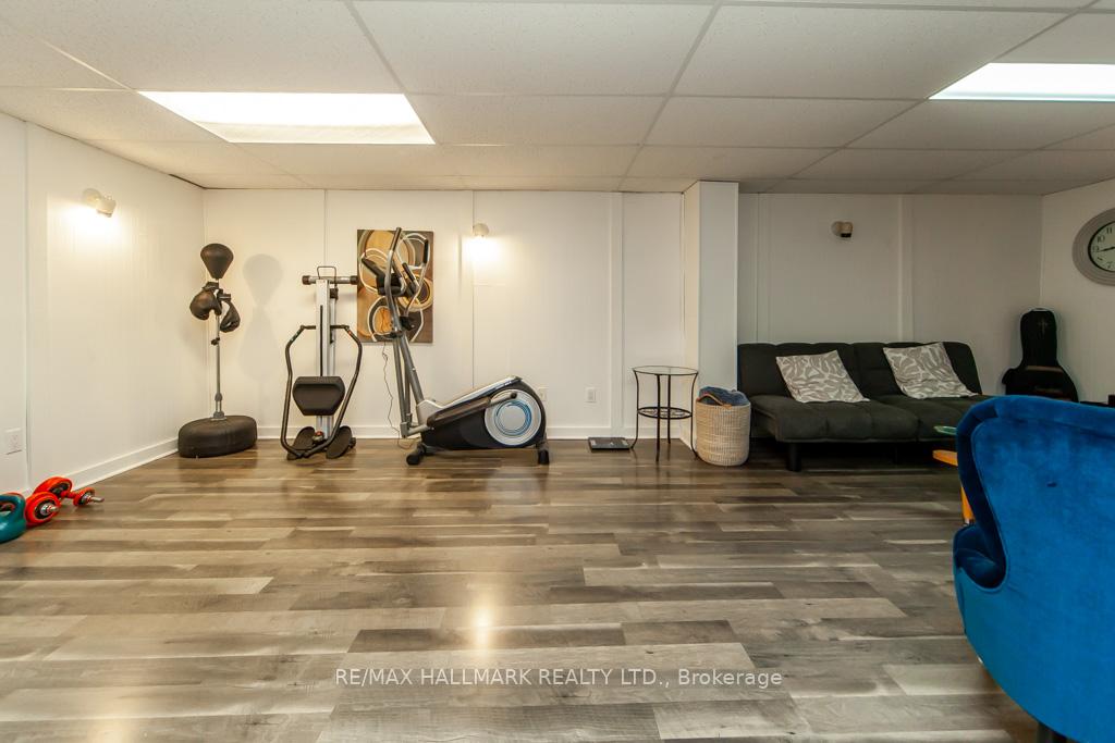Photo 29 of 137 Waller Street, Whitby, Rolling Acres — HOMEH